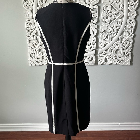 Women’s business professional attire size 6 - Picture 2 of 3